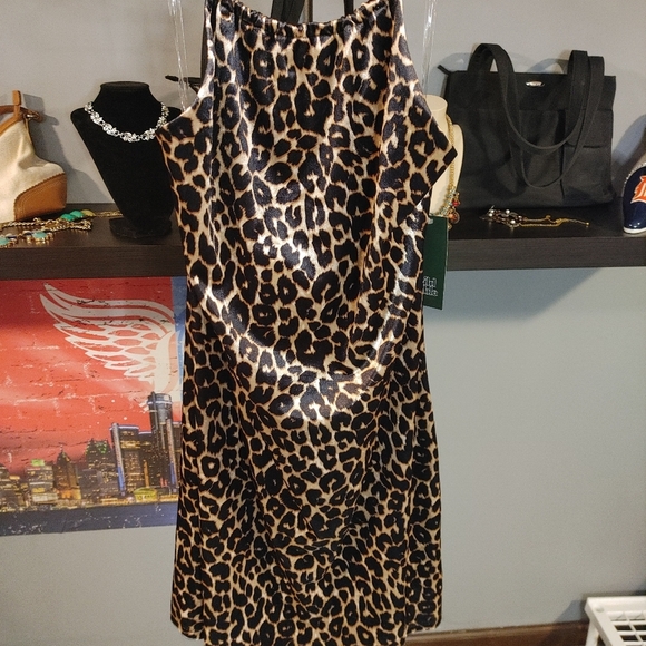Wild Fable Sleeveless Animal Print Velour Dress, Ties Around Neck. Size Small - Picture 7 of 7